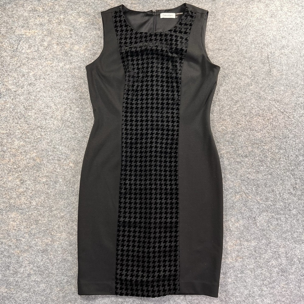 Calvin Klein Little Black Dress Size 6 Sleeveless Slimming Velour Chevron Party